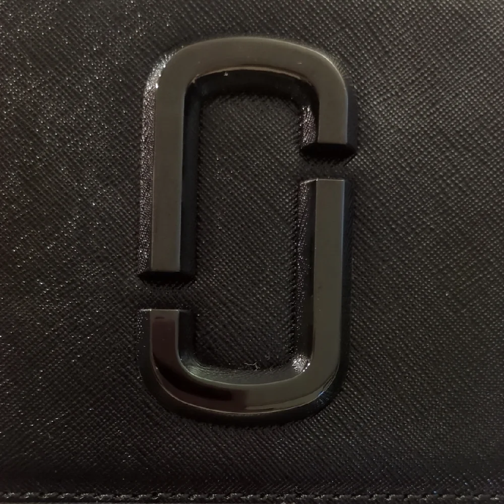 Marc Jacobs Black Crossbody Bag - Picture 3 of 6
